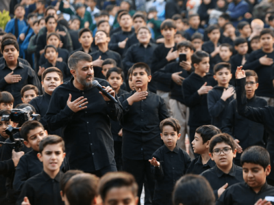 همخوانی سرود «خورشید نمی‌سوزد» پویانفر با ۲ هزار نوجوان در تجریش